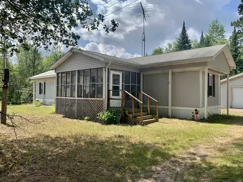 2054 Dumont Dr, Luzerne, MI 48636
