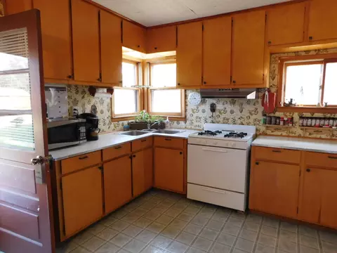 920 E M-72 Highway Grayling Mi 49738 Hwy, Grayling, MI 49738 photo 6