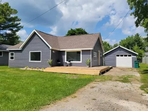 206 W Fourth Street Gladwin Mi 48624 St, Gladwin, MI 48624