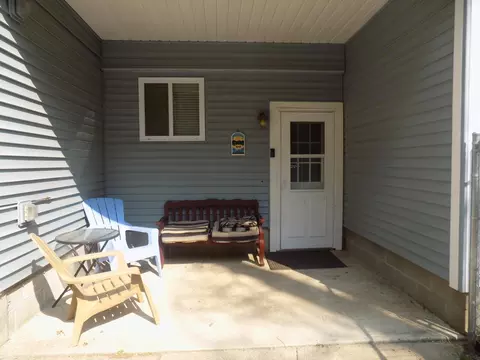4261 E Higgins Lake Dr, Roscommon, MI 48653 photo 19