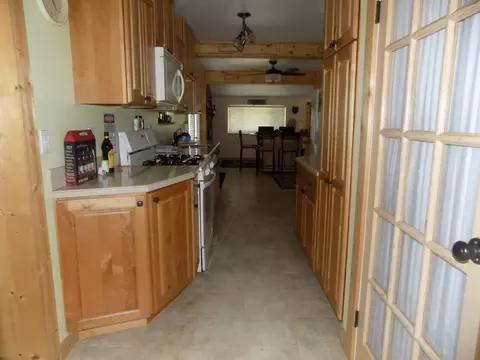 4261 E Higgins Lake Dr, Roscommon, MI 48653 photo 4