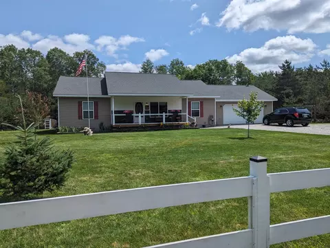 10023 S Airport, Atlanta, MI 49709