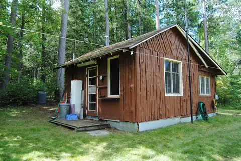 295 E Lane Luzerne Mi 48636, Luzerne, MI 48636 photo 2
