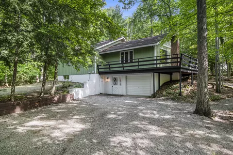 5881 Arawak Pass Gaylord Mi 49735 Pass, Gaylord, MI 49735