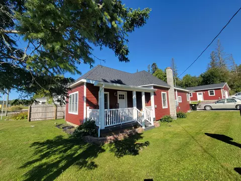 720 Lemotte Street St Ignace Mi 49781 St, St. Ignace, MI 49781