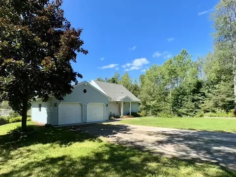 10230 Players View Road Gaylord Mi 49735 Rd, Gaylord, MI 49735