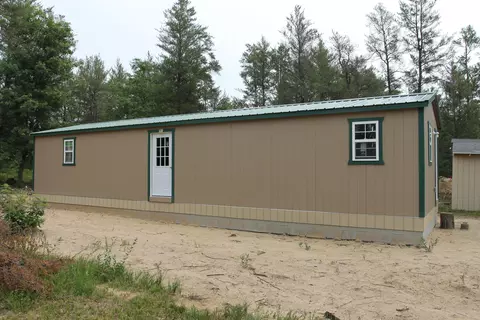 2233 S Horseshoe Trl, Grayling, MI 49738