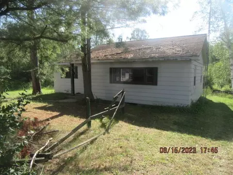 6437 County Road 612 Grayling Mi 49738, Grayling, MI 49738