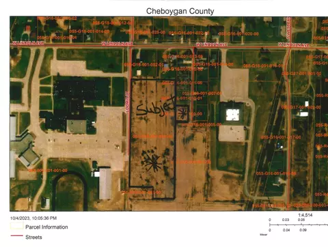 1127 Loomis Street Cheboygan Mi 49721 St, Cheboygan, MI 49721