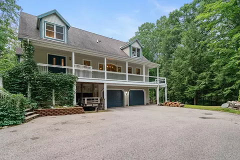5822 Resort Pike Rd, Petoskey, MI 49770