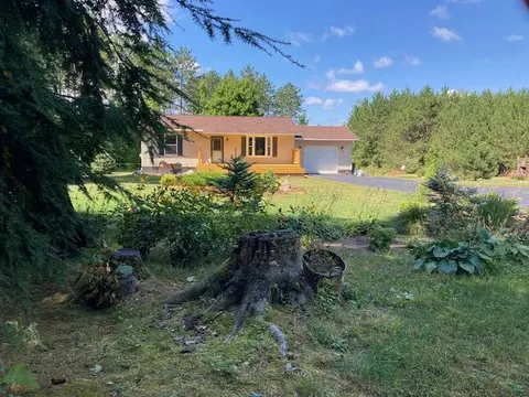 1476 N Mapleleaf Drive Gaylord Mi 49735 Dr, Gaylord, MI 49735