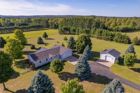 1688 Kubacki Road Gaylord Mi 49735 Rd, Gaylord, MI 49735