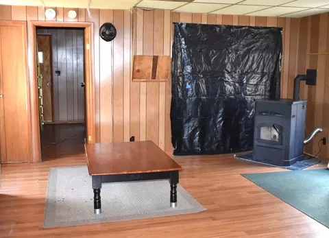 224 S D St, Cheboygan, MI 49721 photo 5
