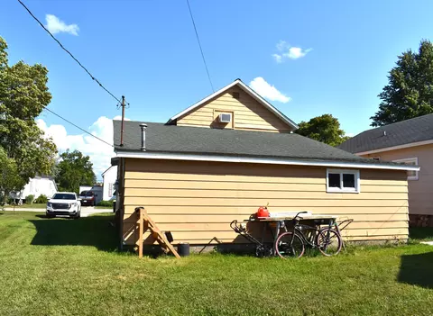 224 S D St, Cheboygan, MI 49721 photo 21
