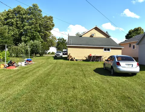 224 S D St, Cheboygan, MI 49721 photo 20
