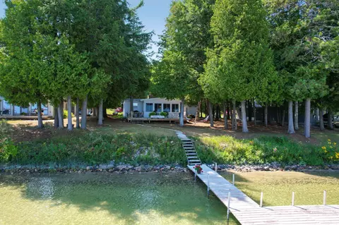 102 N Grandview Beach Drive Indian River Mi 49749 Dr, Indian River, MI 49749