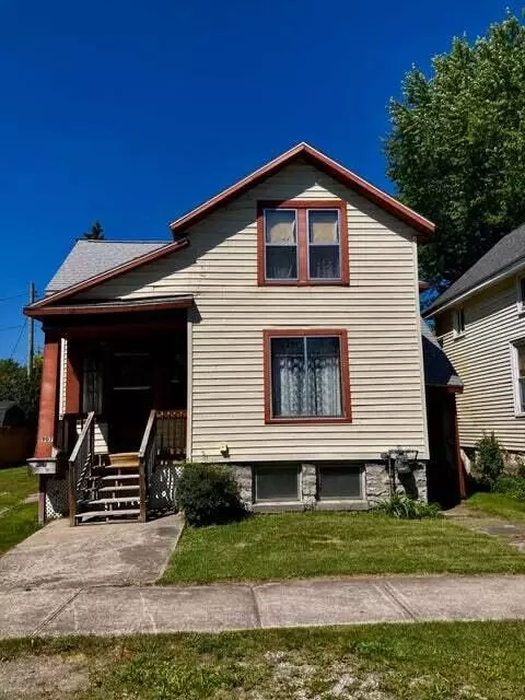 907 Merchant St, Alpena, MI 49707