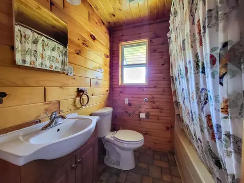 8105 N Harrison Rd, Roscommon, MI 48653 photo 18