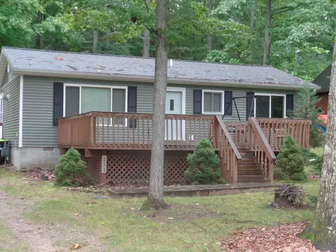 343 Scotch Pine Drive Roscommon Mi 48653 Dr, Roscommon, MI 48653