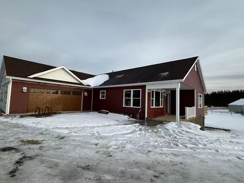 4376 Burdo Pnes, Gaylord, MI 49735