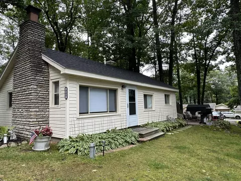 945 Violet Street Gaylord Mi 49735 St, Gaylord, MI 49735