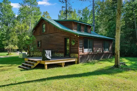 3833 N M-33, Cheboygan, MI 49721