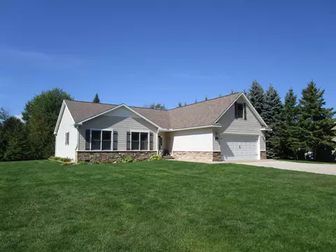 272 Phoxy Lane Indian River Mi 49749 Ln, Indian River, MI 49749
