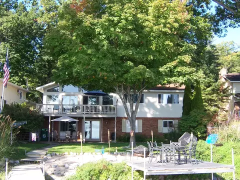 1374 W Higgins Lake Dr # K, Roscommon, MI 48653