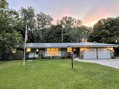 149 N Estates Road Gaylord Mi 49735 Rd, Gaylord, MI 49735