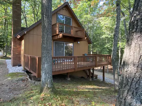 225 Scout Dr, Roscommon, MI 48653 photo 2