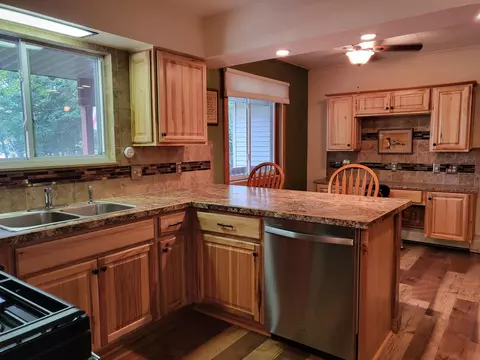 1908 Circle Court Grayling Mi 49738 Ct, Grayling, MI 49738 photo 48