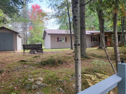 1908 Circle Court Grayling Mi 49738 Ct, Grayling, MI 49738 photo 7