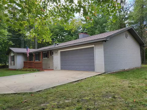 1908 Circle Court Grayling Mi 49738 Ct, Grayling, MI 49738 photo 5
