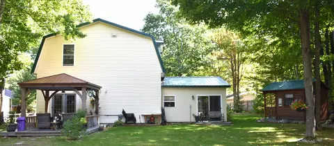 5167 Reynolds Rd, Cheboygan, MI 49721