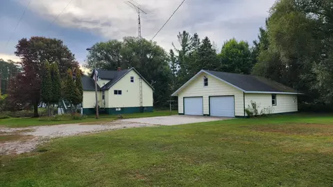 5368 Alger Smith Rd, Black River, MI 48721
