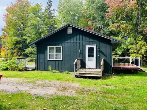 1432 Maynard Rd, Cheboygan, MI 49721 photo 2