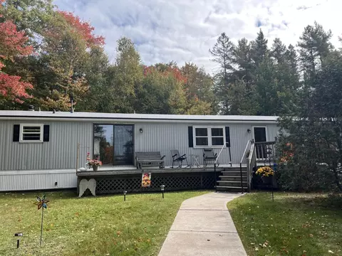 6607 M-129 Sault Ste Marie Mi 49783, Sault Sainte Marie, MI 49783