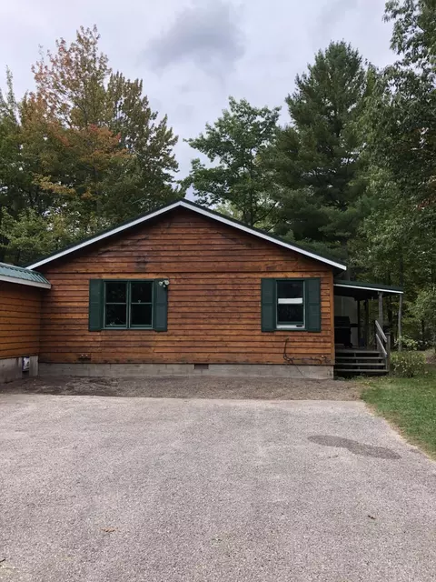 4584 Cardinal Avenue Cheboygan Mi 49721 Ave, Cheboygan, MI 49721 photo 37