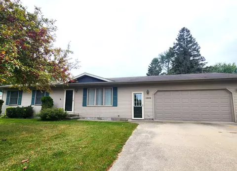 1236 W Washington Ave, Alpena, MI 49707