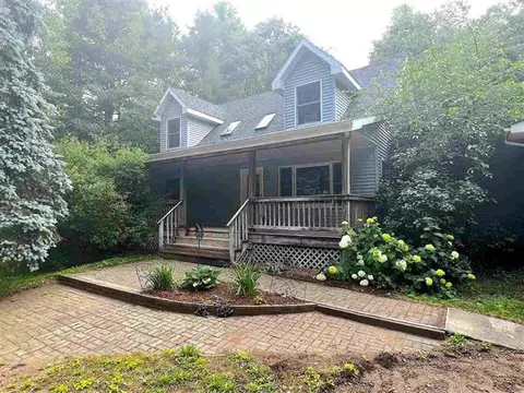 4413 Russell St, Alanson, MI 49706