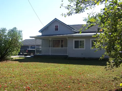 1394 Hackmatack Rd, Cheboygan, MI 49721 photo 3