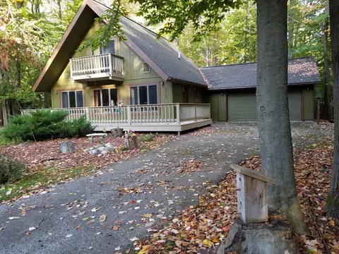 6843 Nightingale Drive Gaylord Mi 49735 Dr, Gaylord, MI 49735