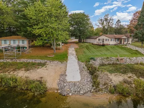 4506 Mohawk Trl, Gladwin, MI 48624 photo 34
