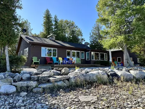 19215 E Steel Rd, De Tour Village, MI 49725