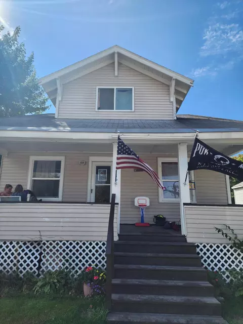 112 W Alfred St, Alpena, MI 49707