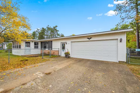 106 Dale St, Grayling, MI 49738