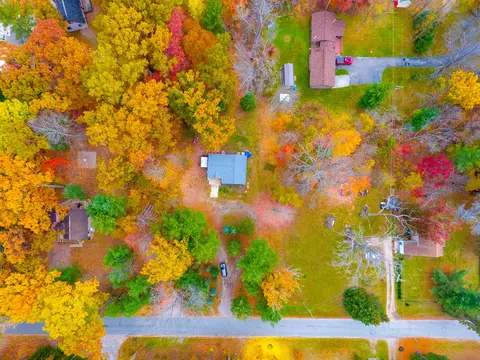 3564 W Lansing Rd, Roscommon, MI 48653 photo 5