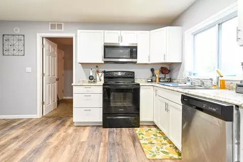 3564 W Lansing Rd, Roscommon, MI 48653 photo 9
