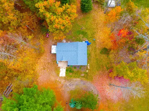 3564 W Lansing Rd, Roscommon, MI 48653 photo 4