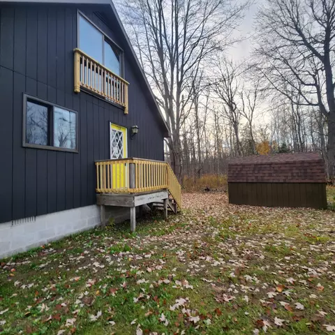 4292 E Clauss Row, Pickford, MI 49774 photo 10